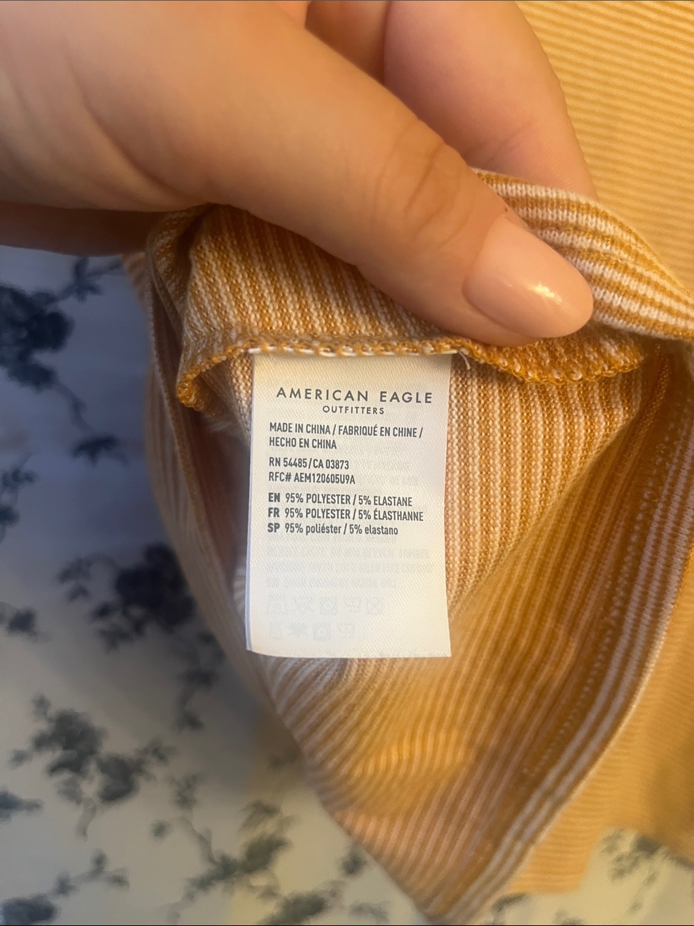 American Eagle NWT Soft & Sexy Plush Tee - Picture 6 of 6